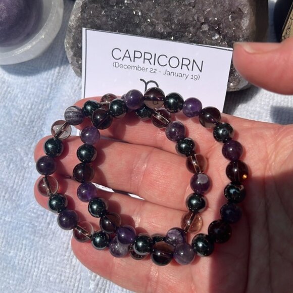 Capricorn Zodiac bracelet - Picture 3 of 5